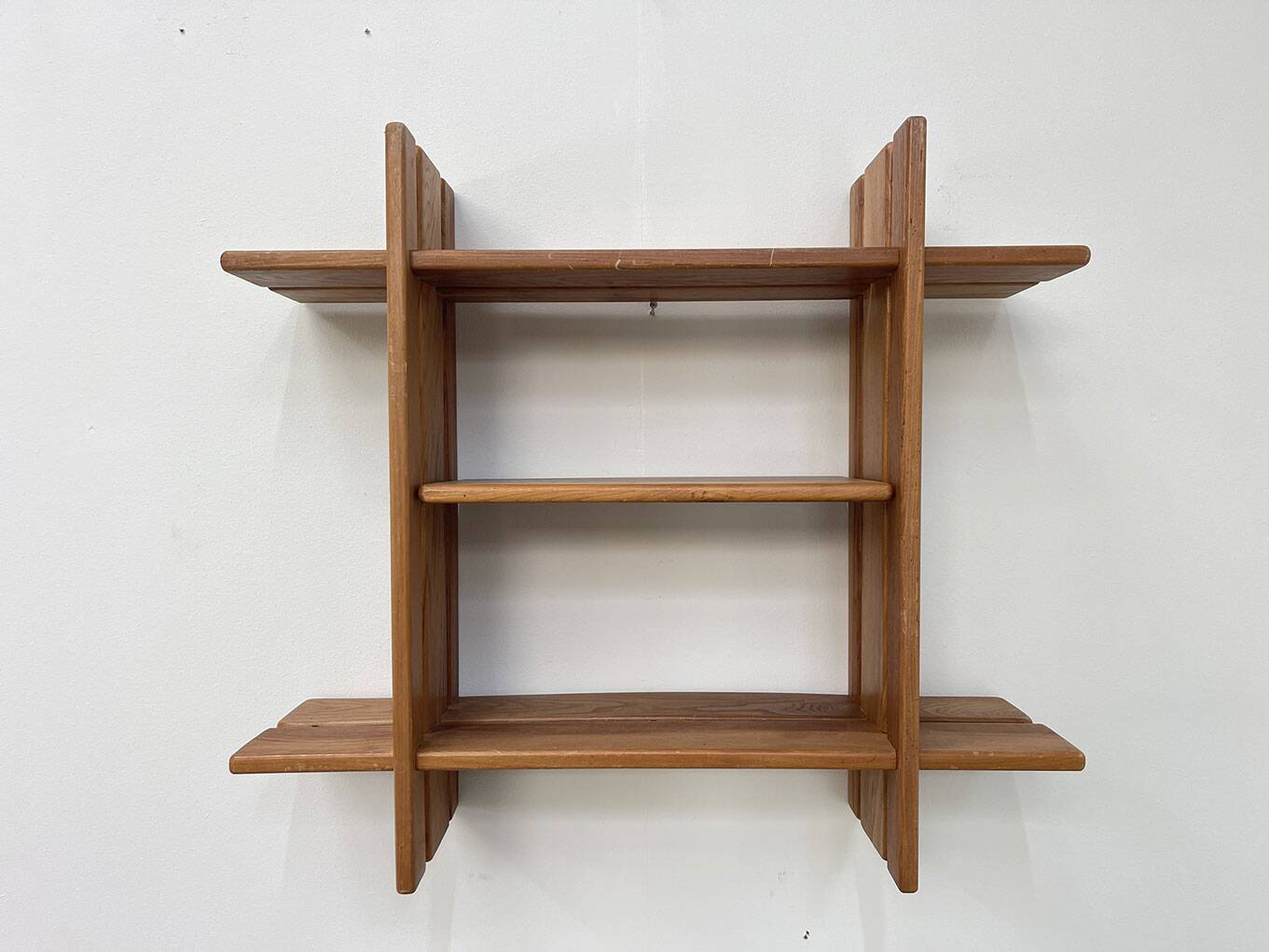 Maison Regain wall shelf