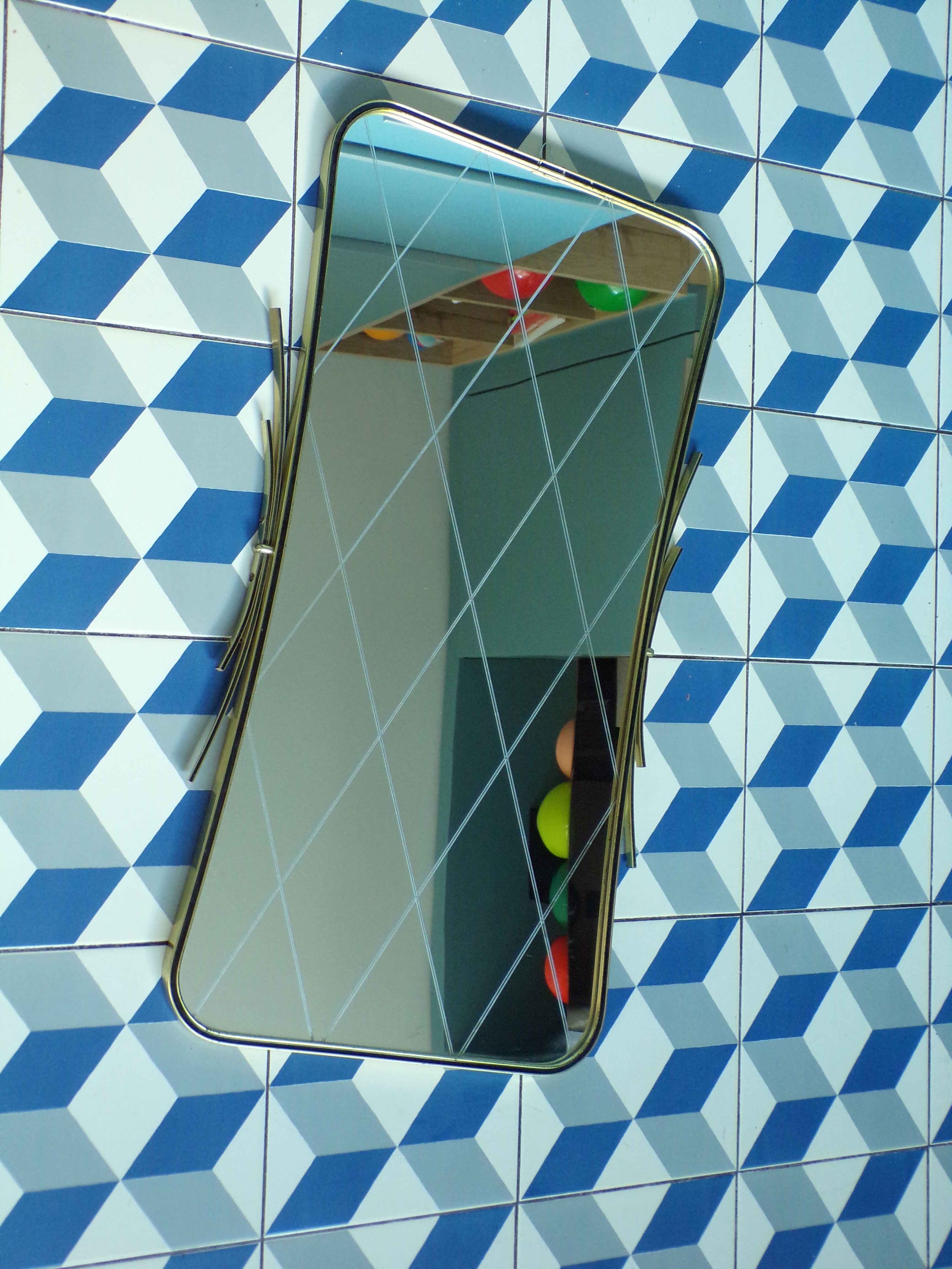 Mirror mirror 25x66cm