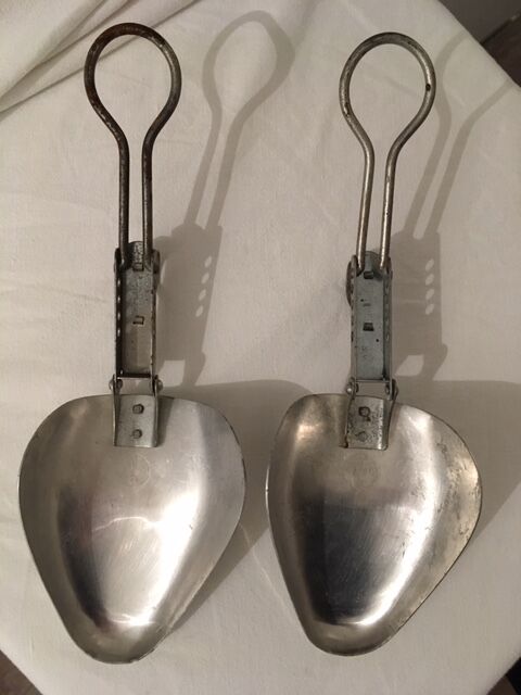 Shoe trees above  aluminium