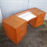 Desk by John & Sylvia Reid for Stag, 1950s