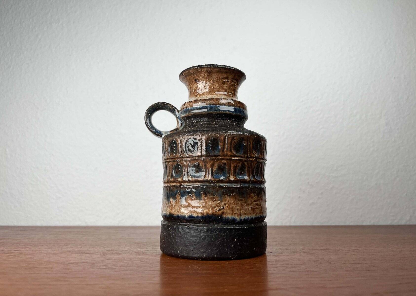 Ceramic vase from the Danish modern mid-century studio, 1960s.