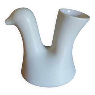 Zoomorphic pitcher