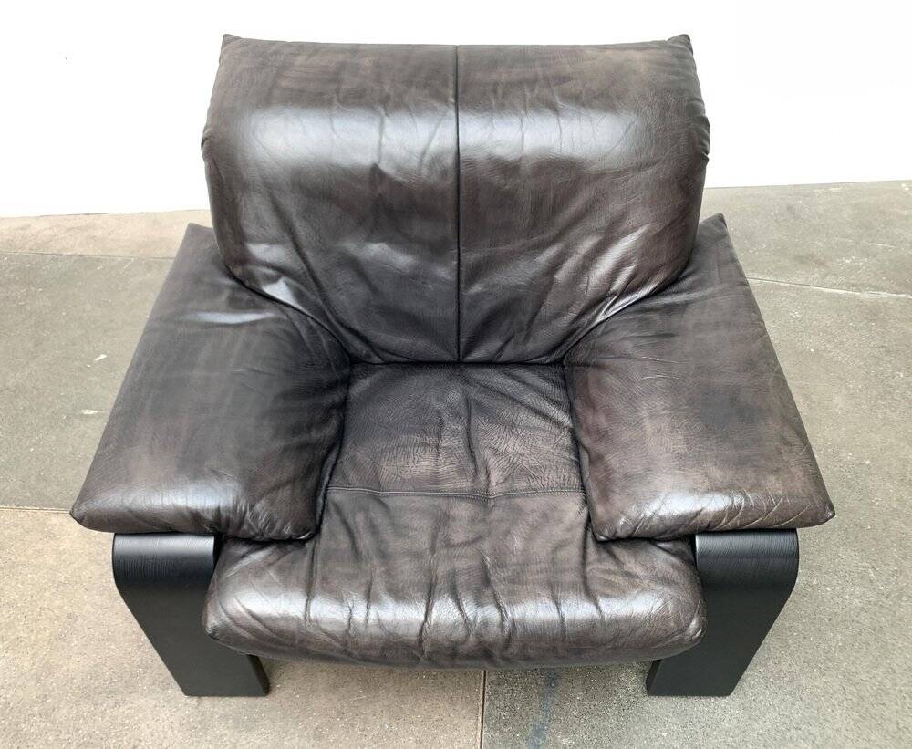 Postmodern German brutalist lounge chair by Rolf Benz for Musterring, 1990s.