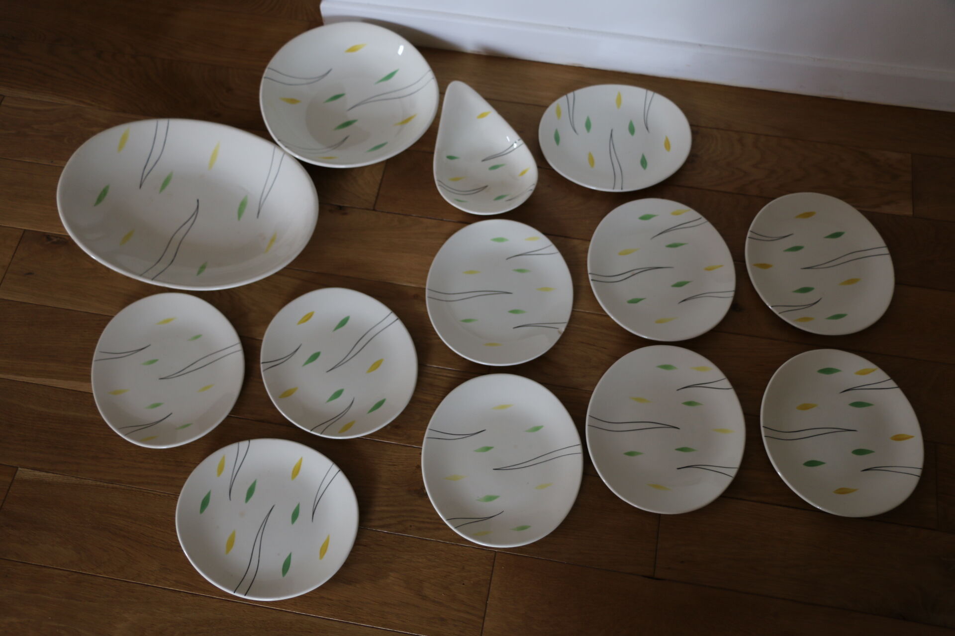 Set of Salins earthenware dishes