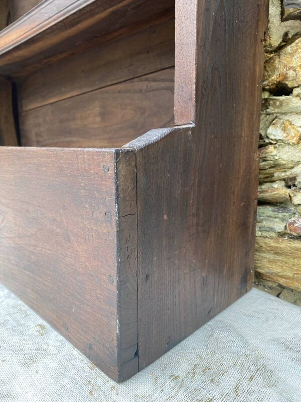Ancien haut de vaisselier porte-assiettes en bois massif