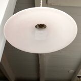 Opaline suspension