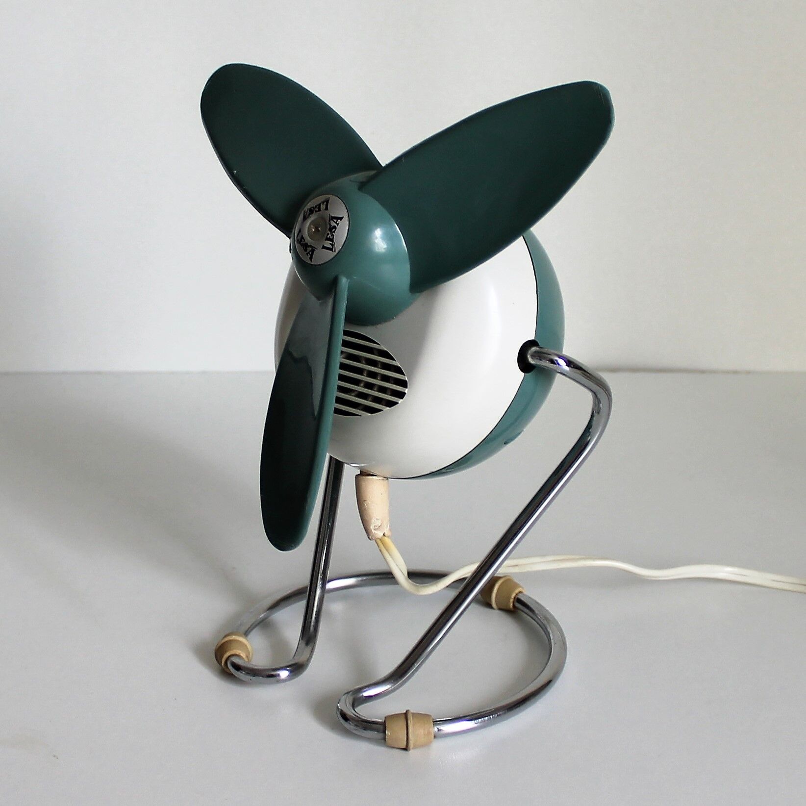 Vintage Lesa fan made in Italy