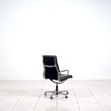 Chaise de bureau Eames Soft Pad du gouvernement de Basse-Autriche