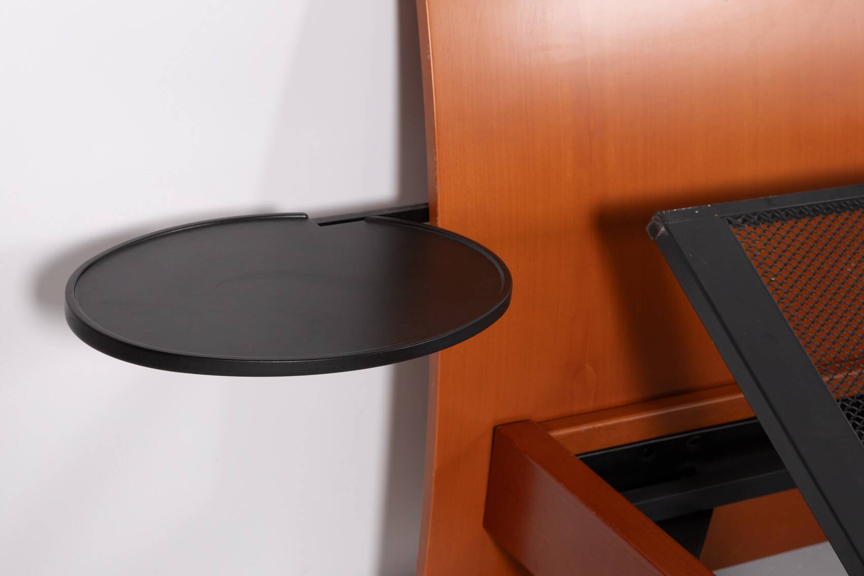 Cadre de lit 'Juno' Hannes Wettstein par Cassina