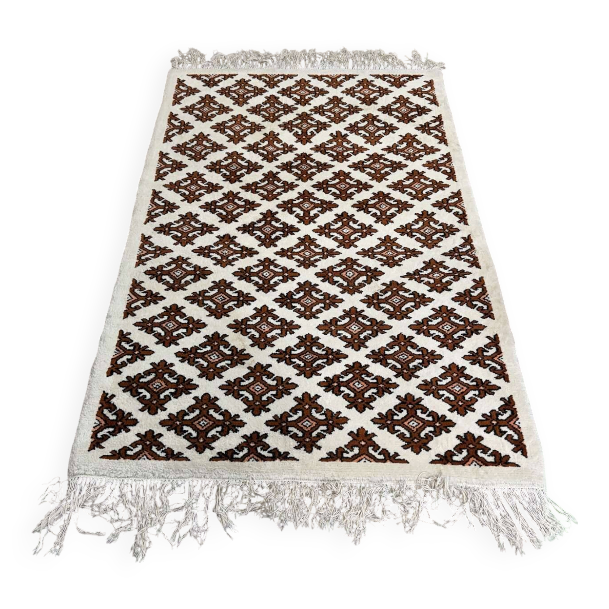 Handmade Tunisian wool rug - 1.74m x 1.11m.
