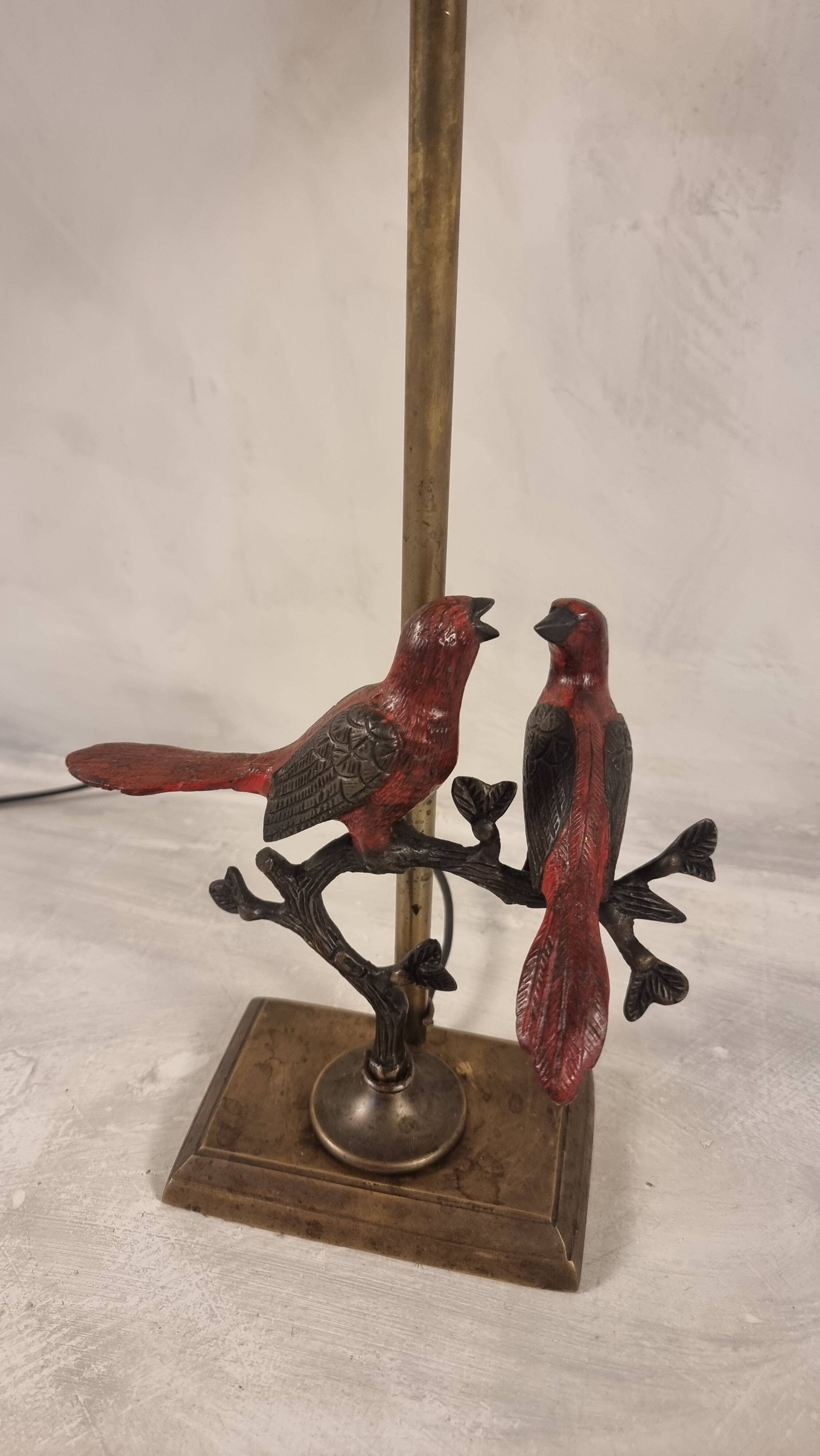 Vintage Bronze Metal Cardinal Birds On Branches Table Lamp