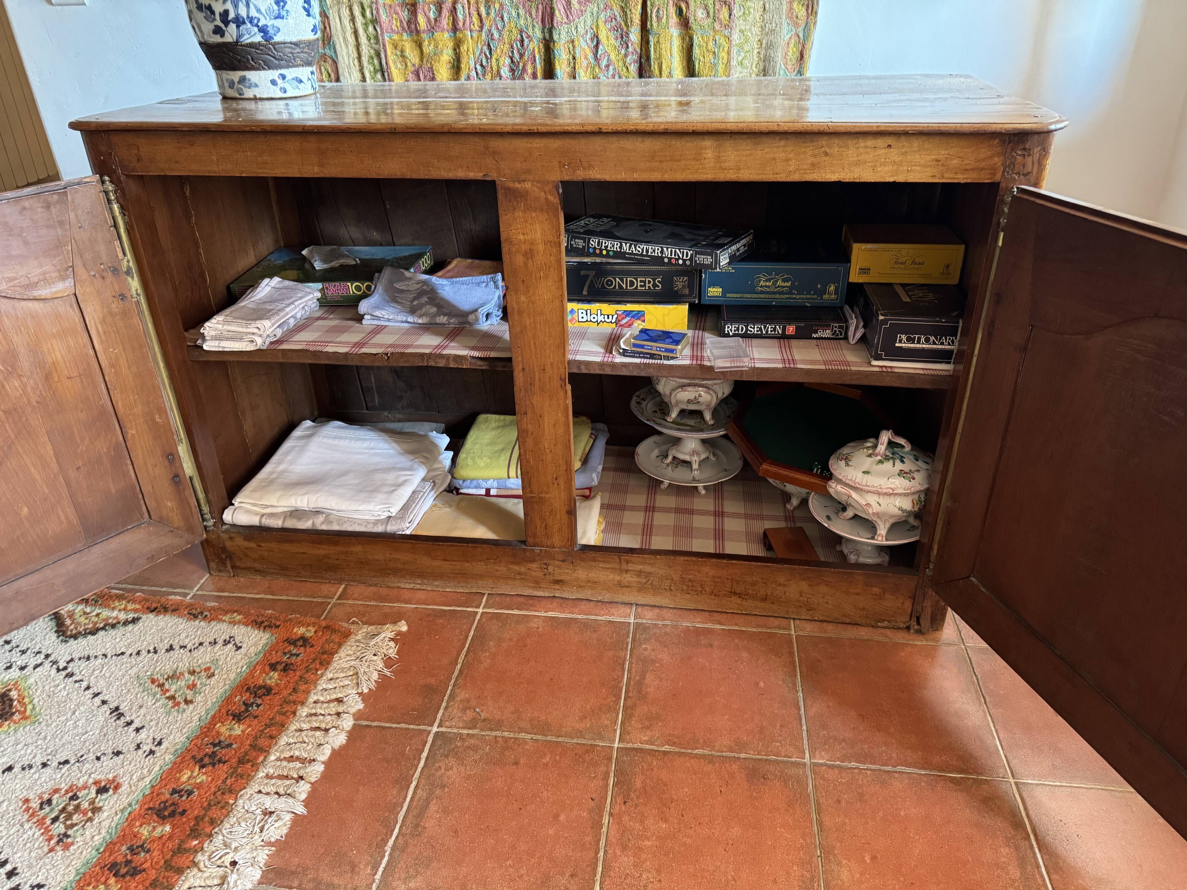 Buffet bas deux portes