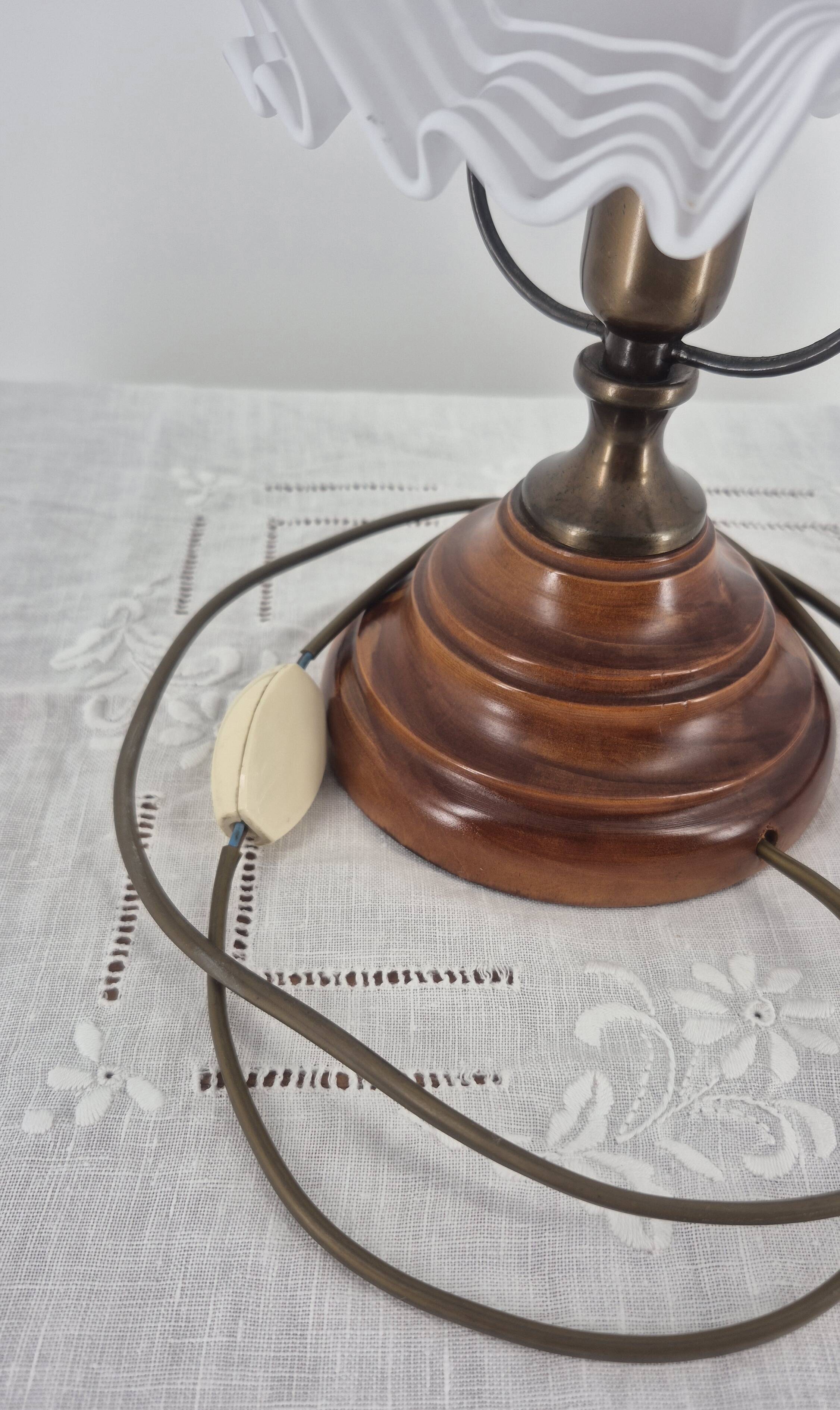 Lampe à poser vintage abat jour tulipe