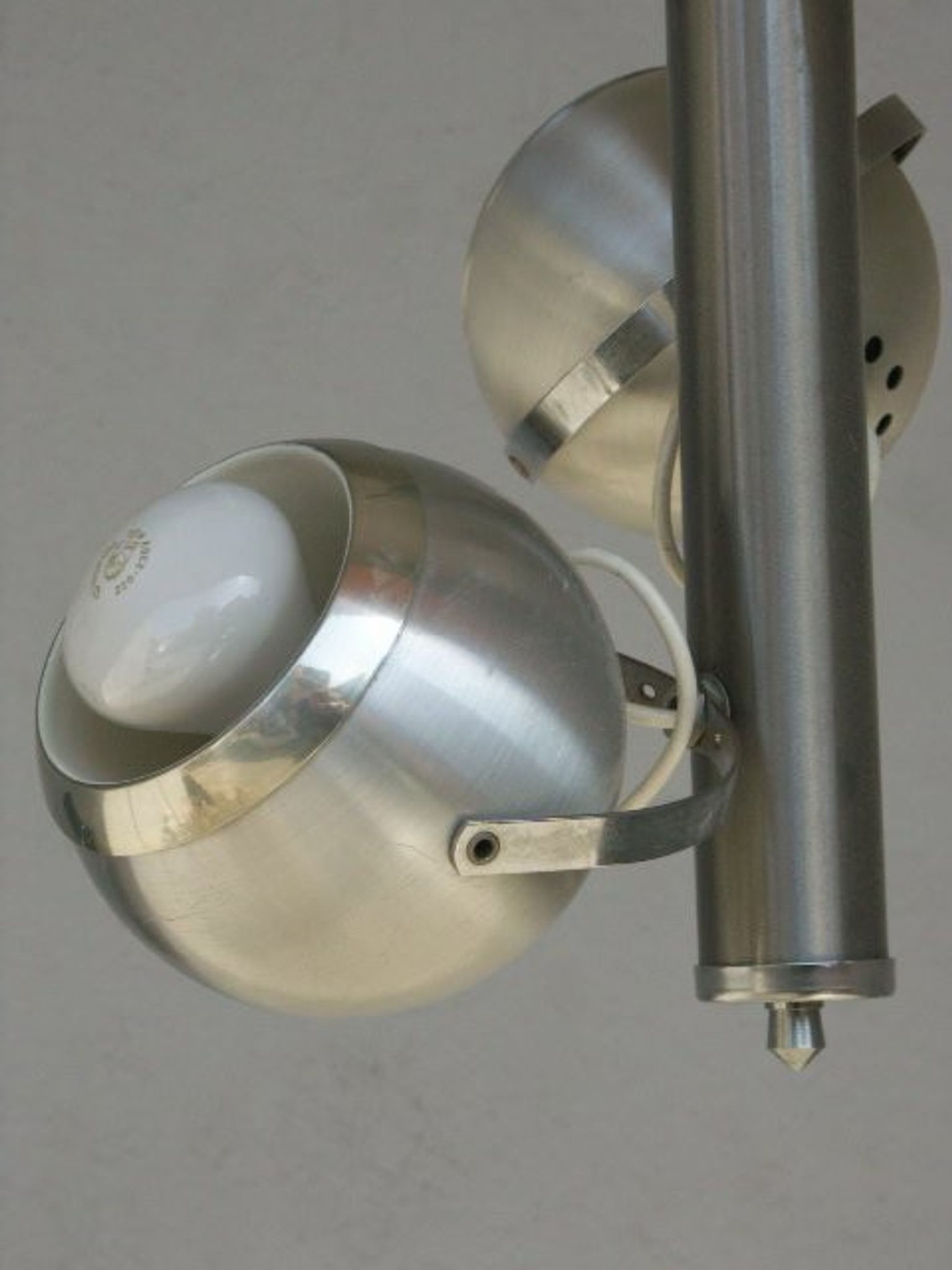 Lustre 1970 aluminium avec son applique