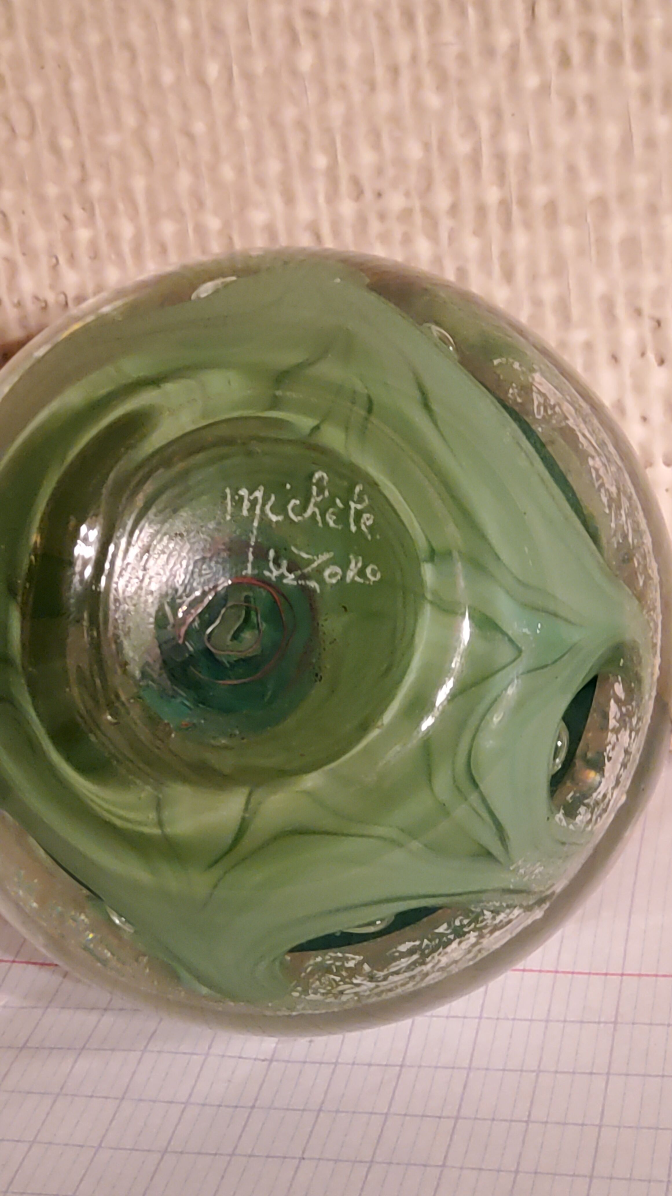 Sulphide presse papier by michèle luzoro