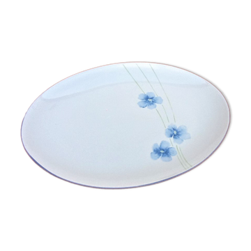 Serving dish by Eléonore Baillet Oval shape Porcelain with floral decoration