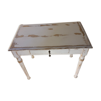 Country coffee table