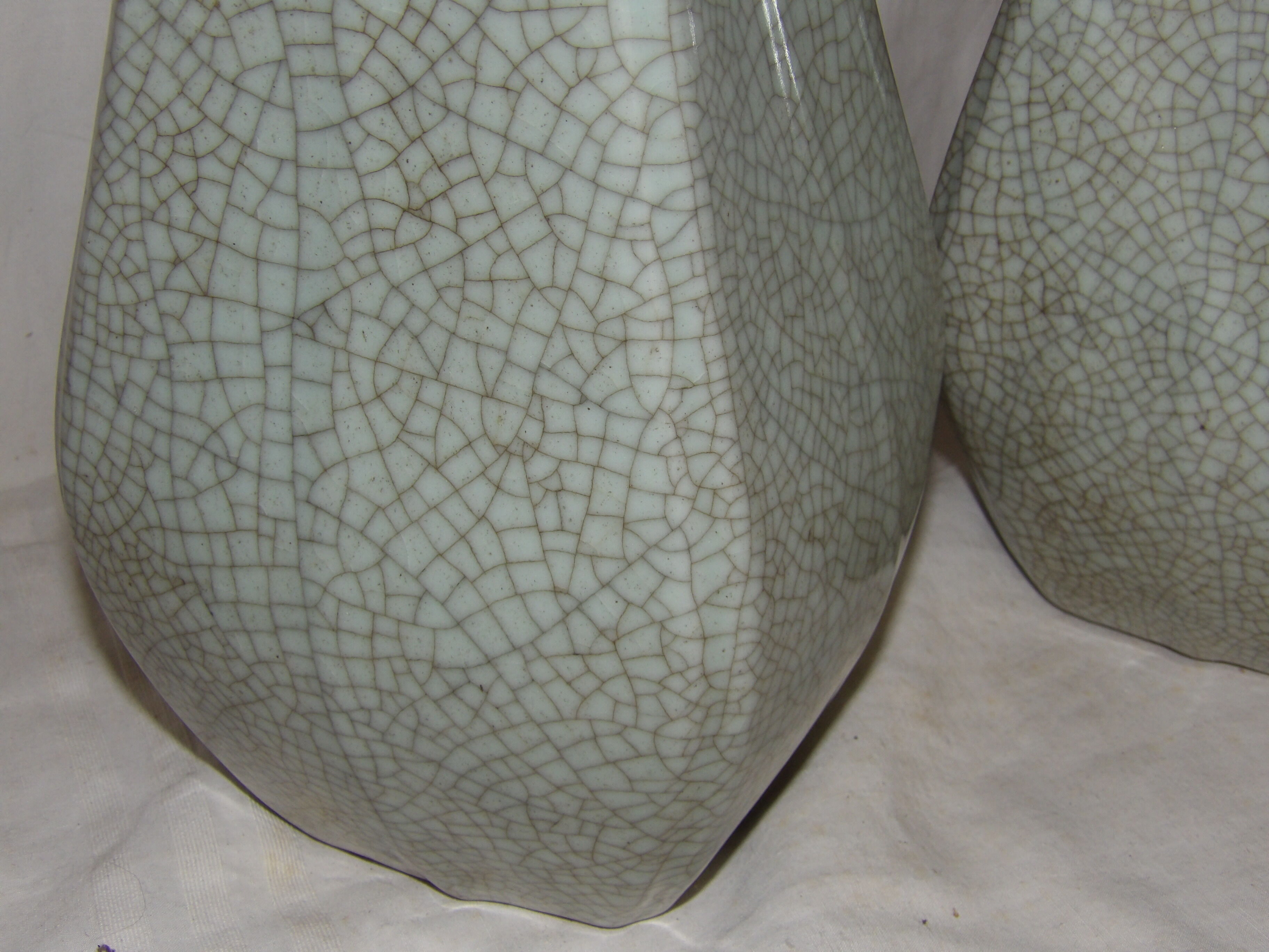 pair of large vases porcelain green celadon cracked XIX - XX th