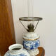 Lampe à pétrole en porcelaine de delphe
