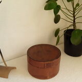 Leather collar box 1920