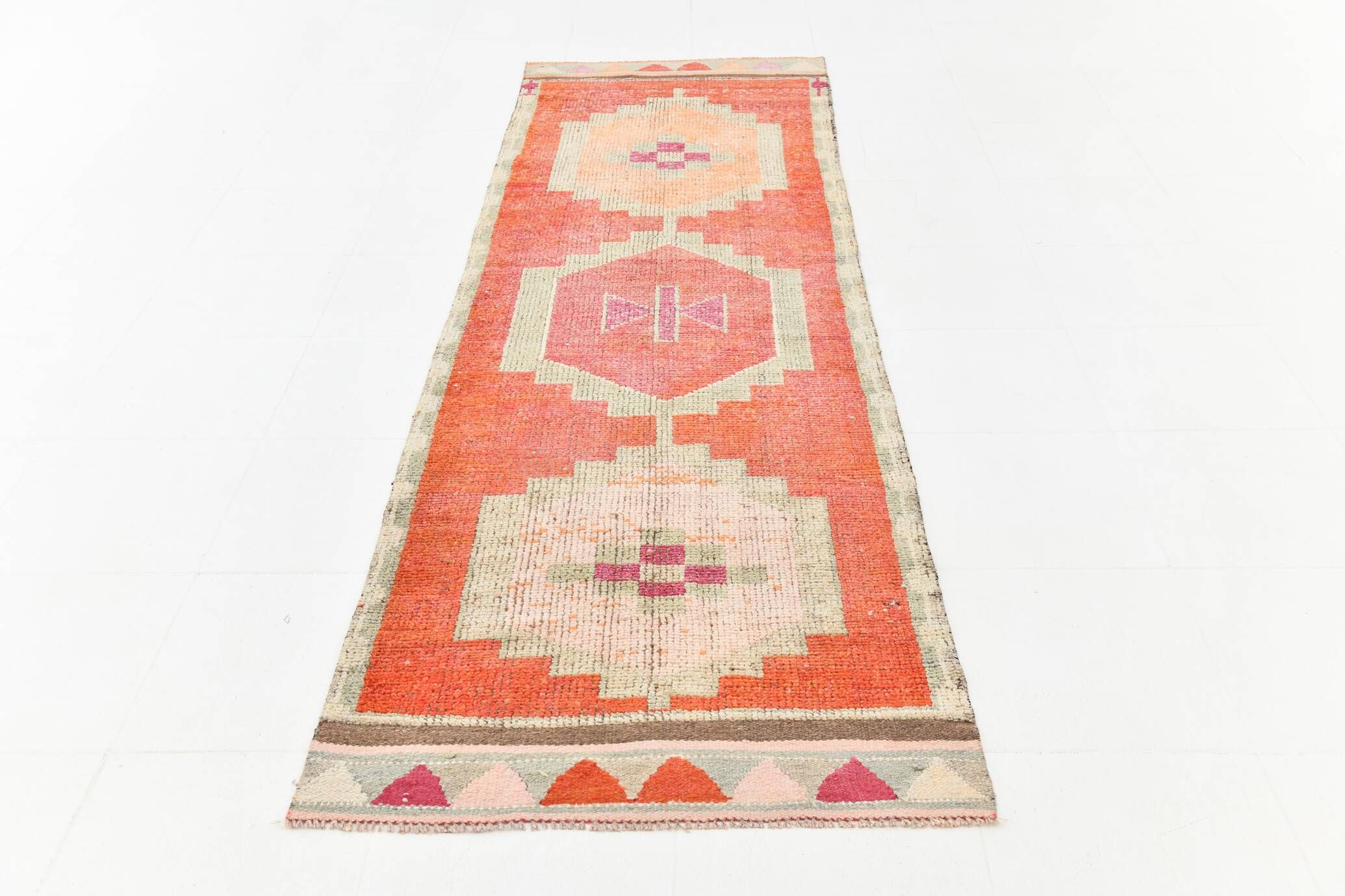 Tapis de couloir Oushak corail vintage, tapis turc ancien, 95x310 cm