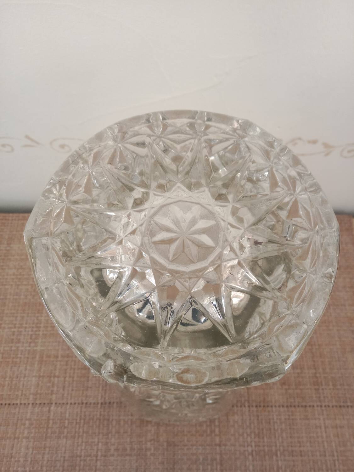 Large crystal vase
