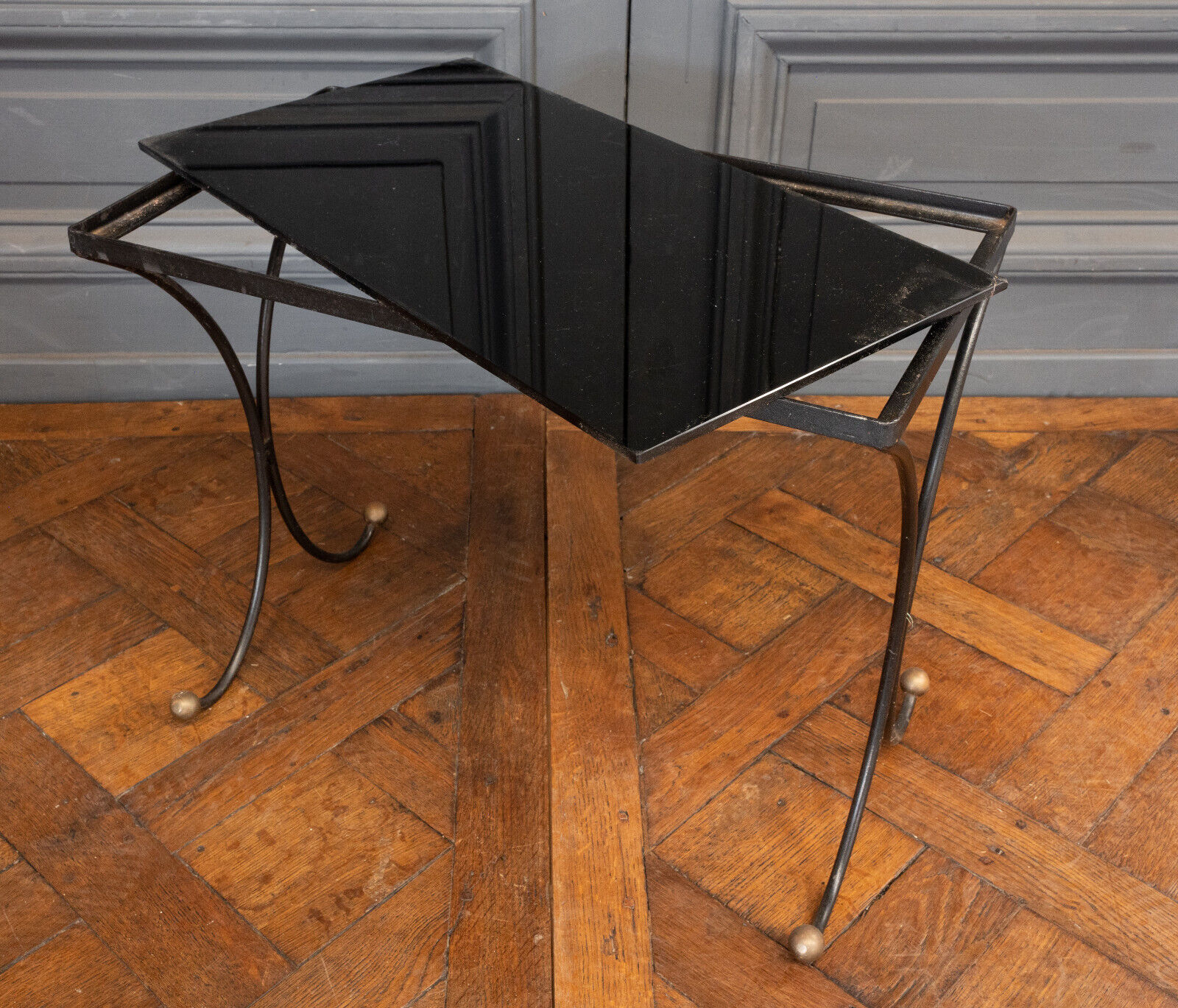 Side table end of sofa 1960 smoked glass gilded base