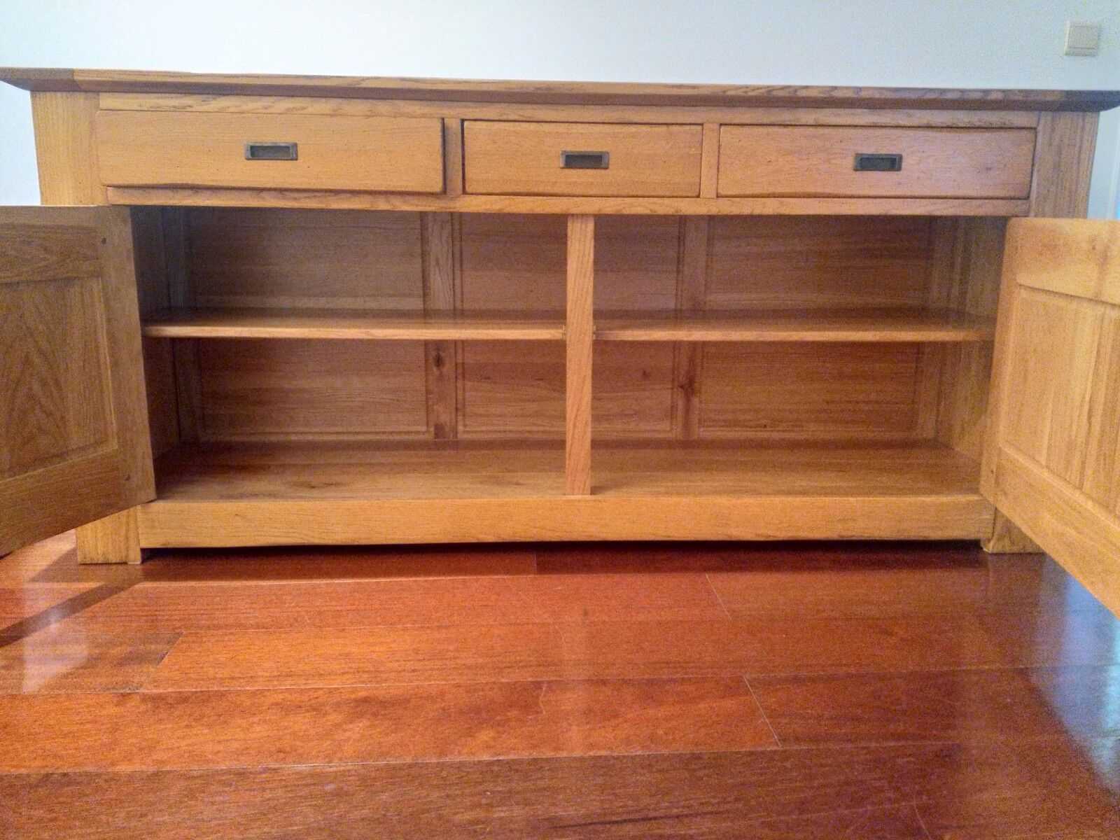 Ernest Menard buffet