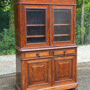 Bibliothèque vitrée style Louis Philippe du XIXème siècle en bois massif
