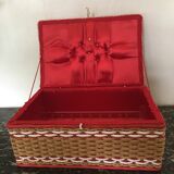Scoubidou sewing box