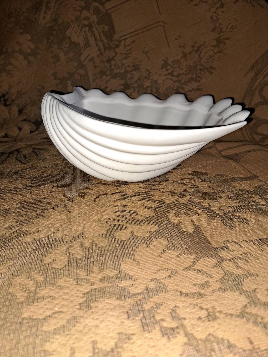 Shell emptier. Vintage 1960s.