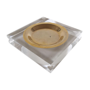 Empty cup pocket Plexiglas ashtray lucite design 70s