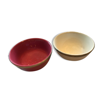 Pair of ceramic bowls