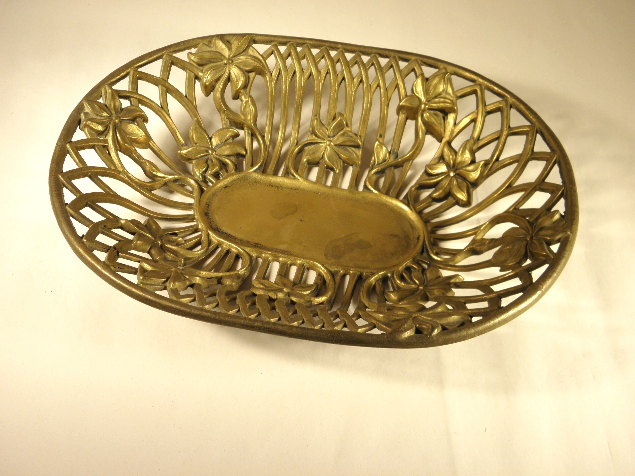 Brass fruit basket