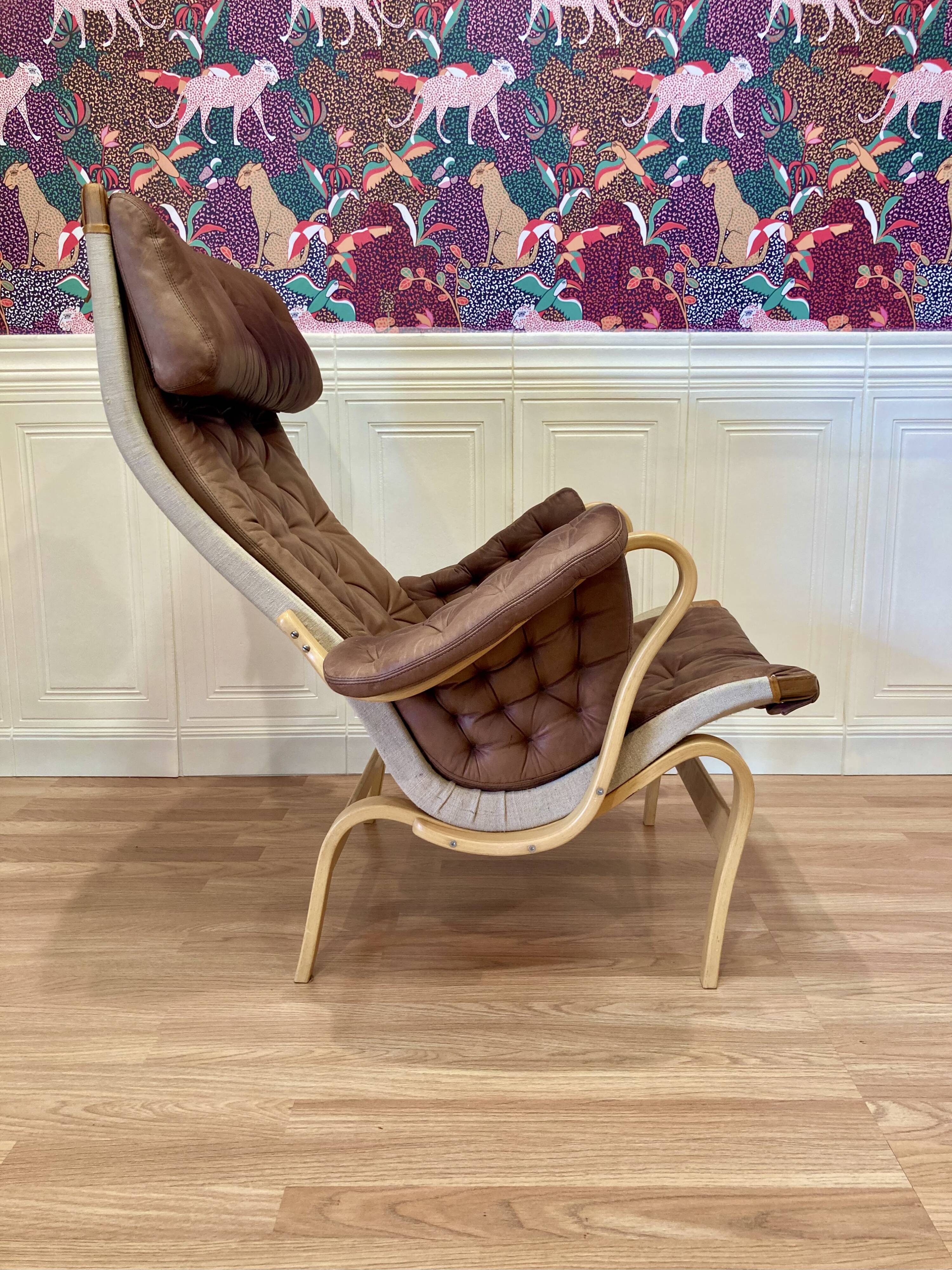 FAUTEUIL BRUNO MATHSSON CUIR 1960.