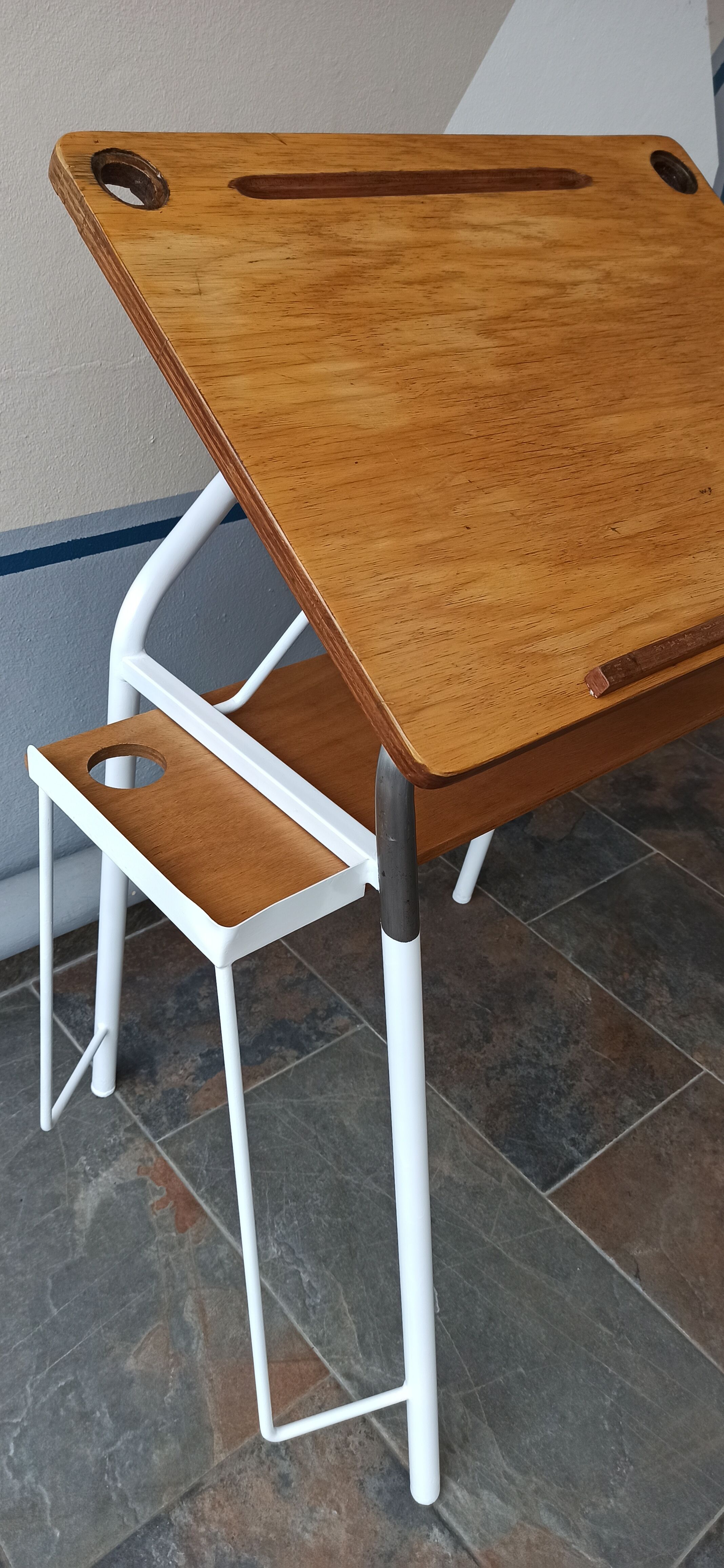 School desk / vintage drawing table