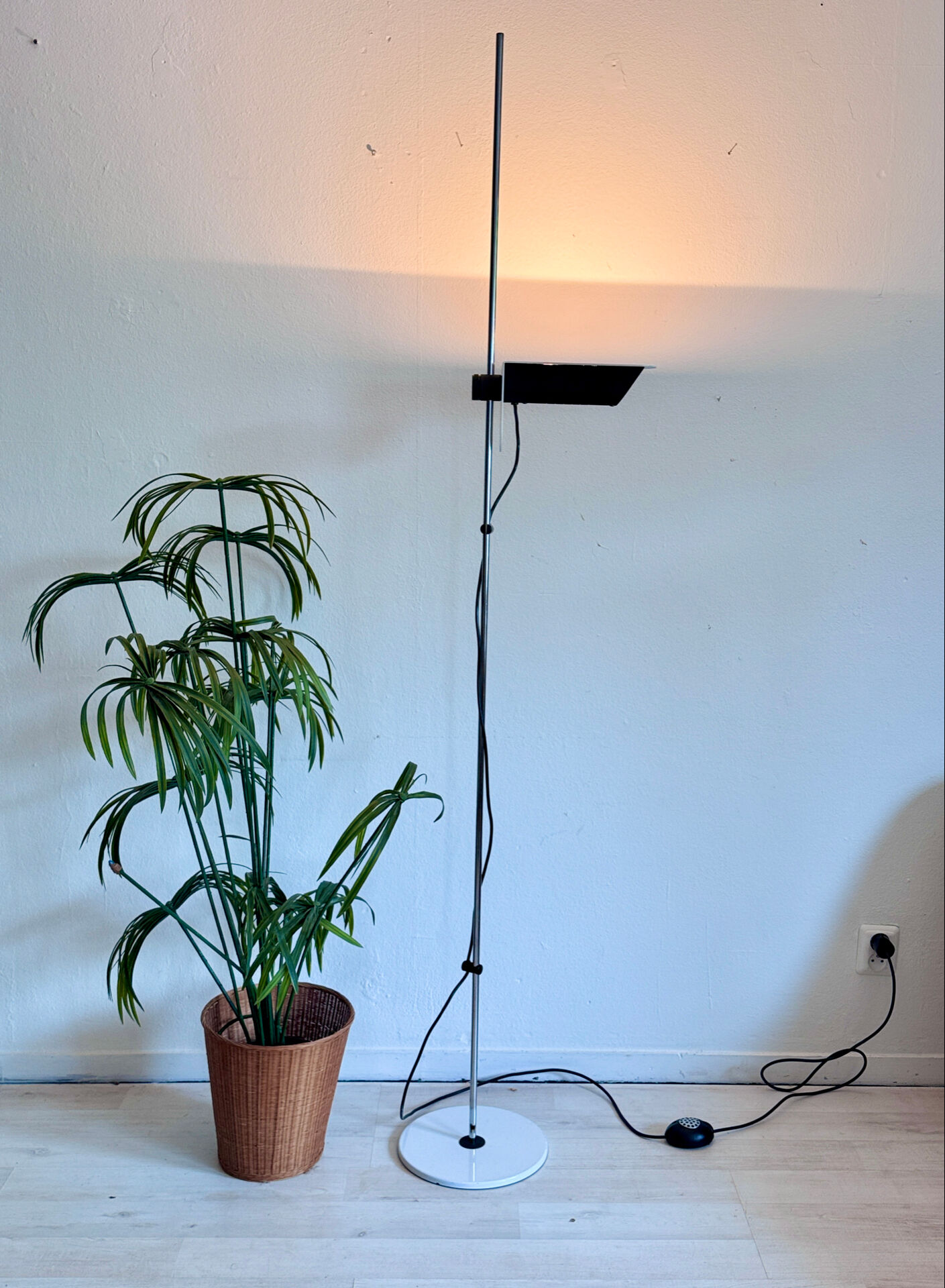 Vintage Italian floorlamp