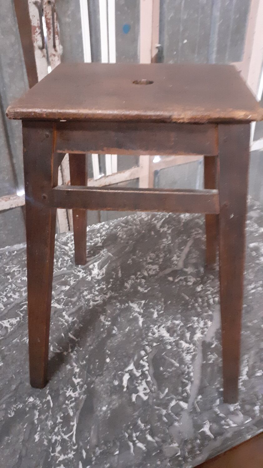 Tabouret en bois