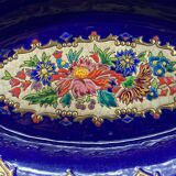 Plat creux oblong en faïence de Longwy M.P. Chevallier Renaissance