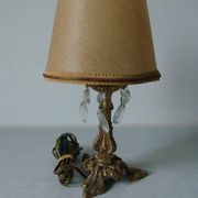 Lampe en bronze et pampille en verre