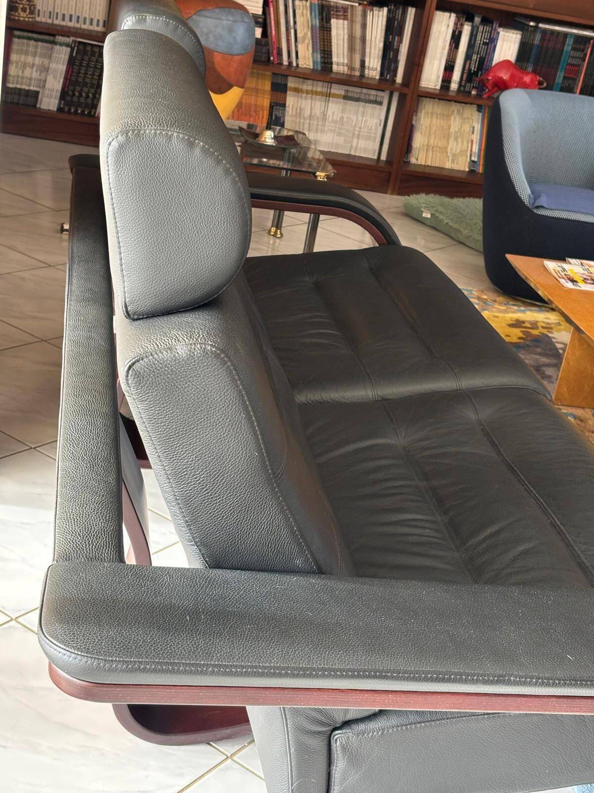 Black leather sofa Nova Roche Bobois