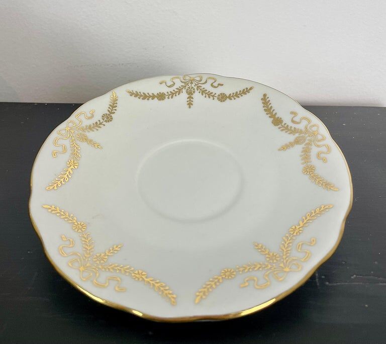 Porcelain coffee/tea service for 10 people