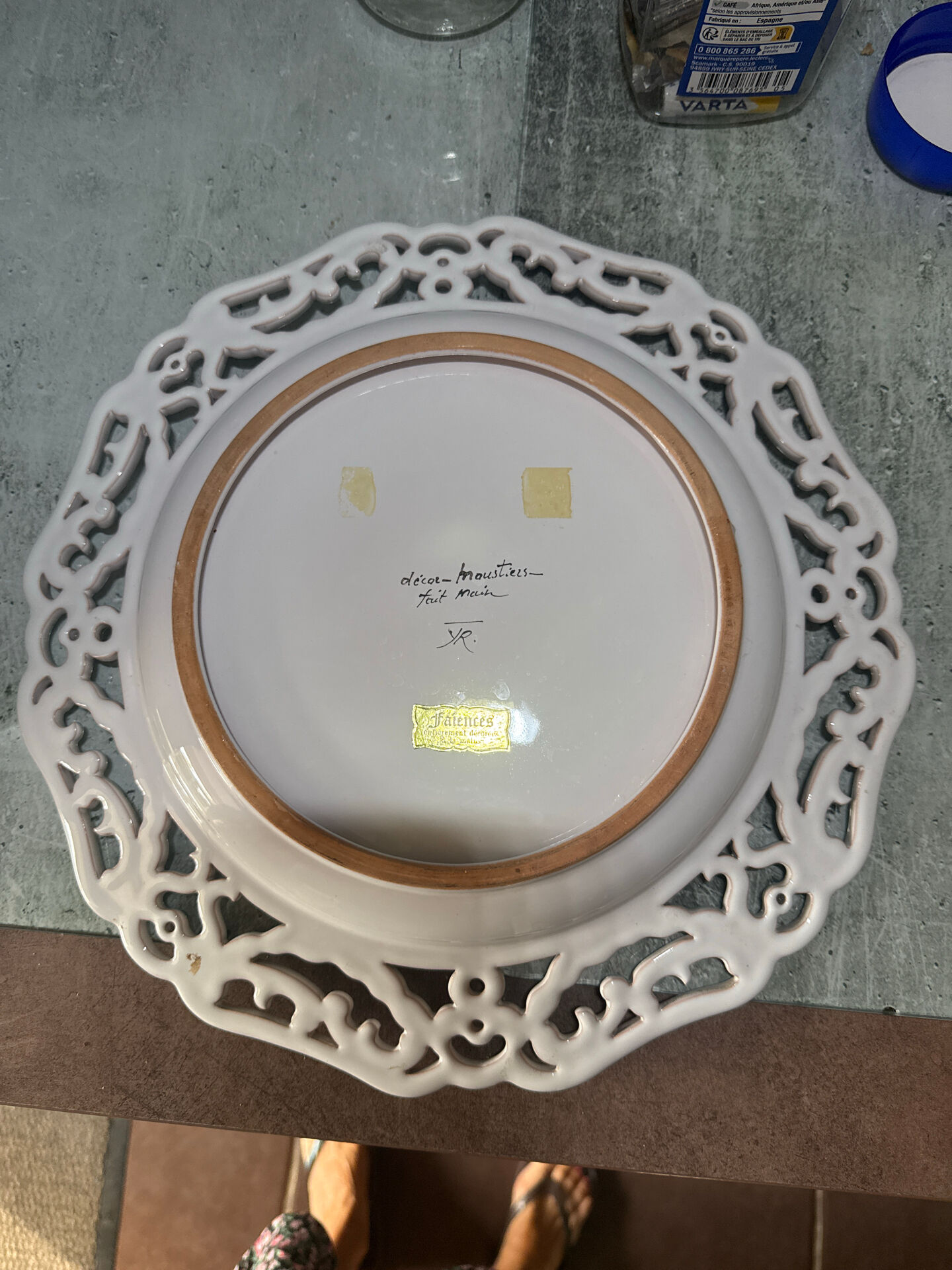 Serving dish Moustiers