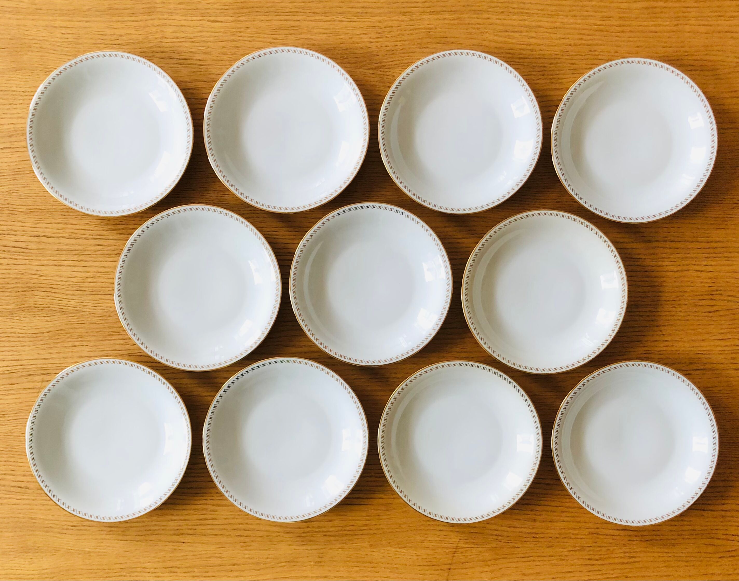 Hollow porcelain plate by Sologne Larchevêque