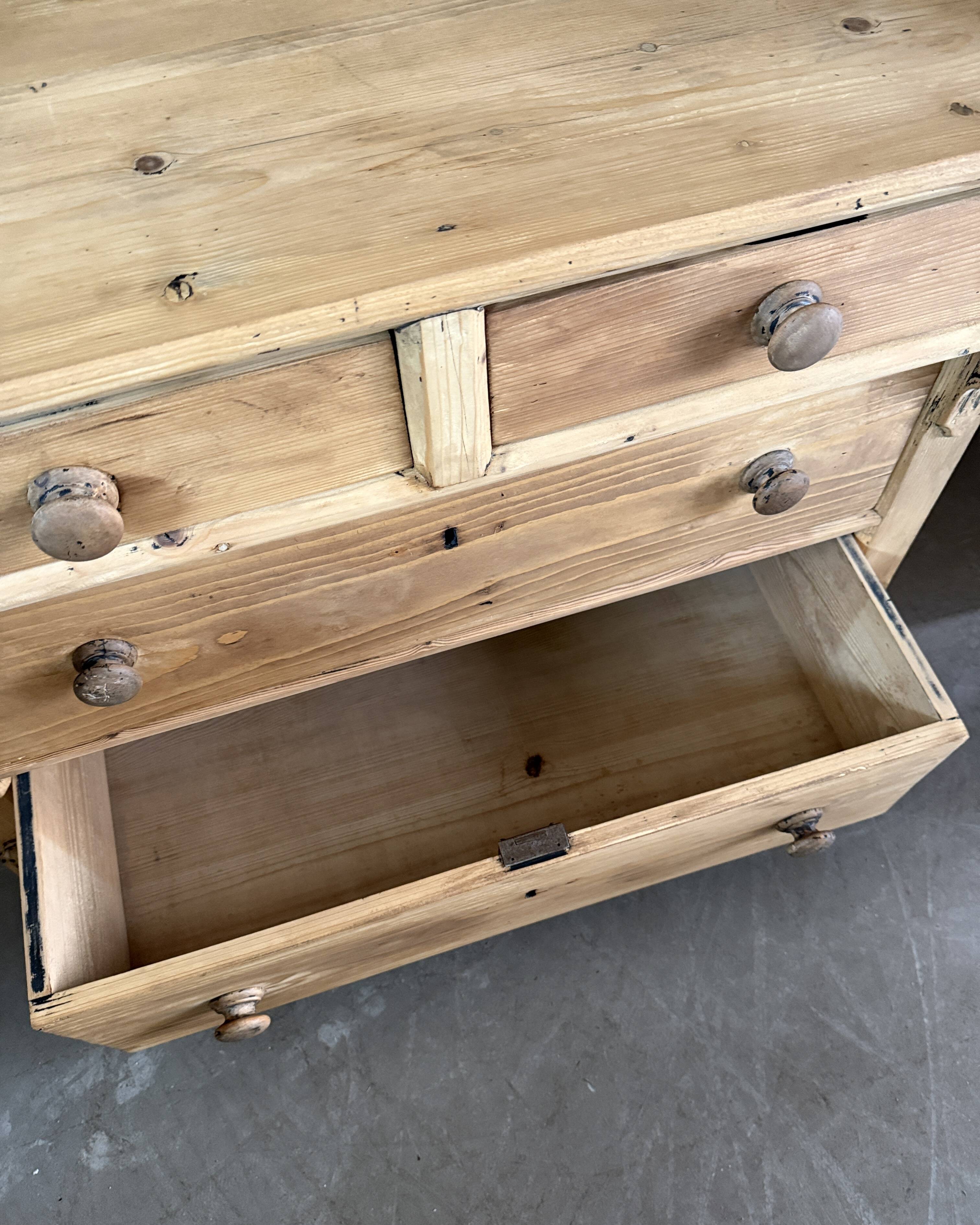 English pine chest of drawers