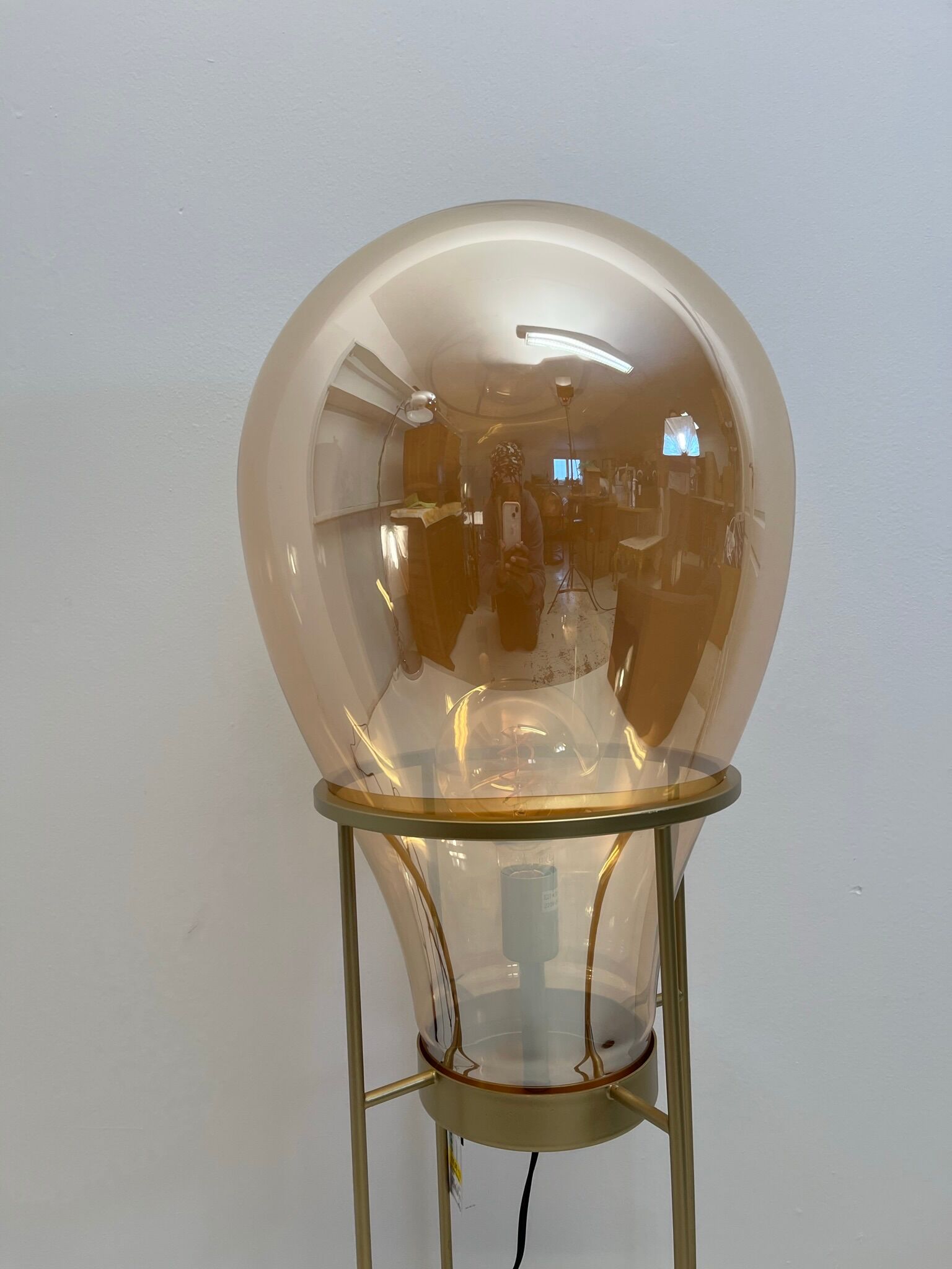 Hot air balloon lamp glass / gold metal
