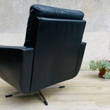 Vintage armchair in upholstered leather germany 70s