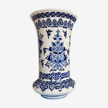 Large vase cornet in faience of Gien - 1866