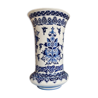 Vase cornet en faience de Gien 1866
