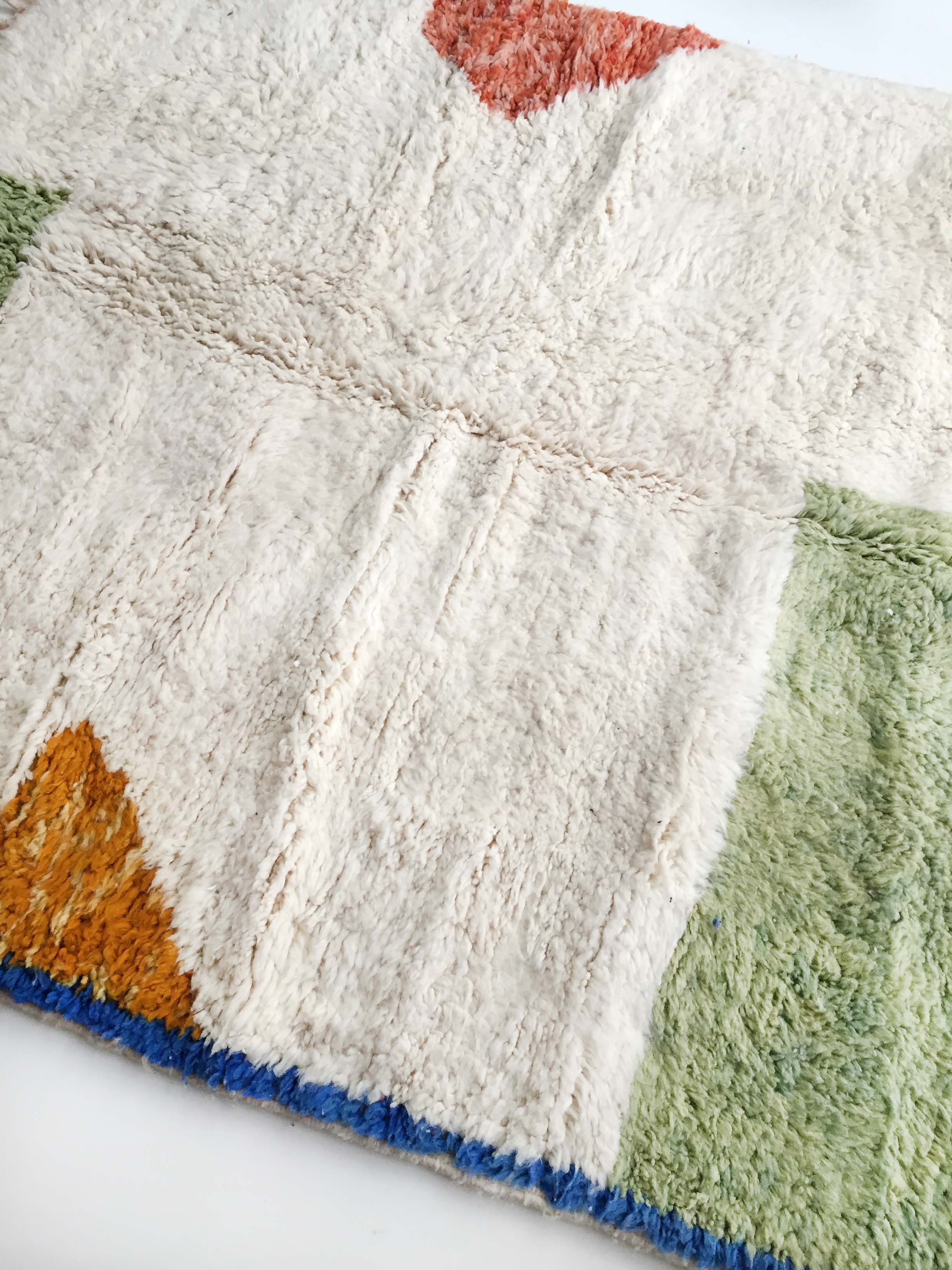 Moroccan berber carpet beni ouarain unbleached with colorful patterns 207x166cm